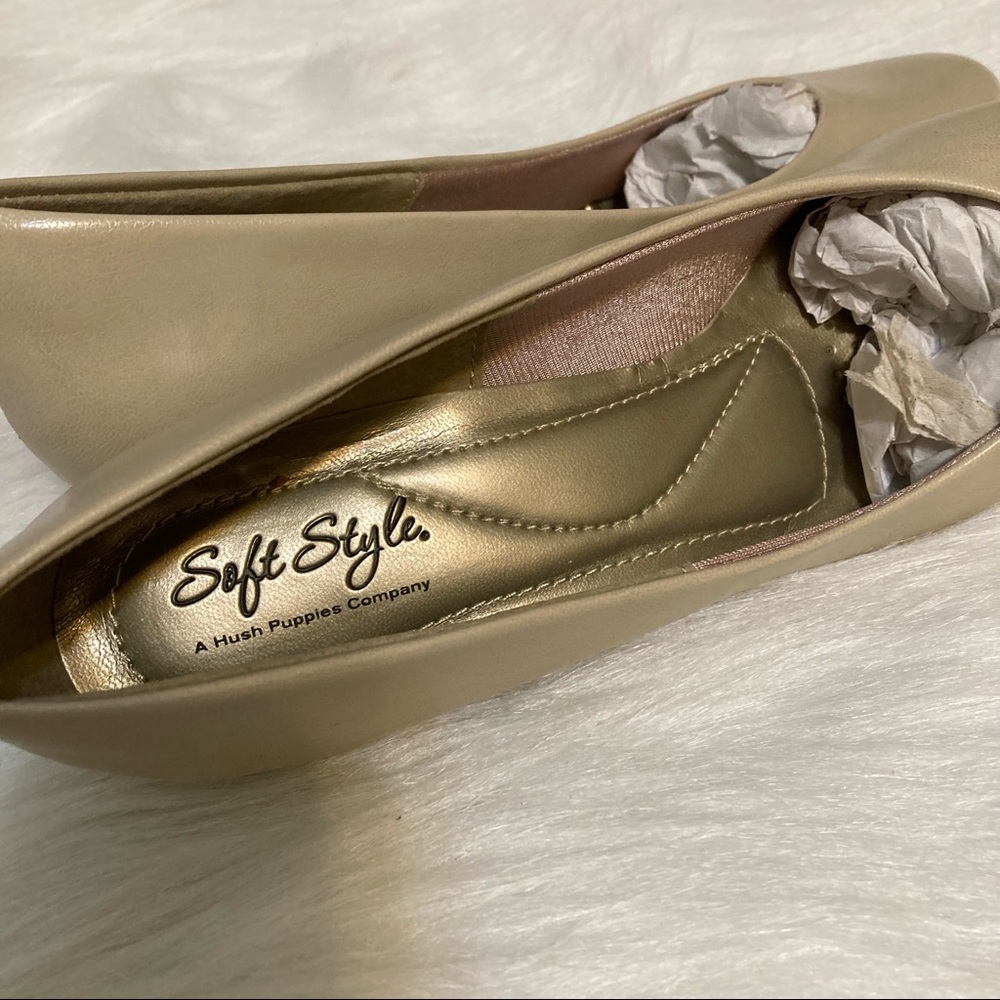 Soft Style Pumps - Picture 4 of 7
